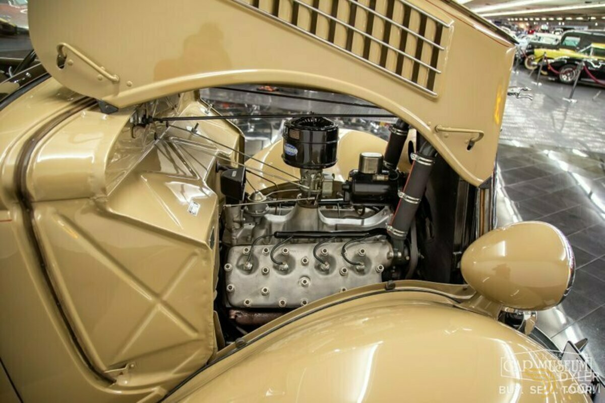 1935 Ford Model 48 Deluxe Phaeton, foto 6