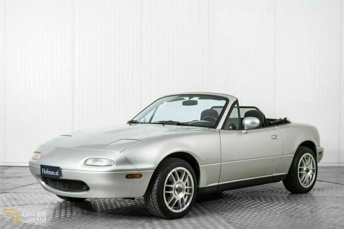1990 Mazda MX-5 Miata 1.6i 16V, foto 1