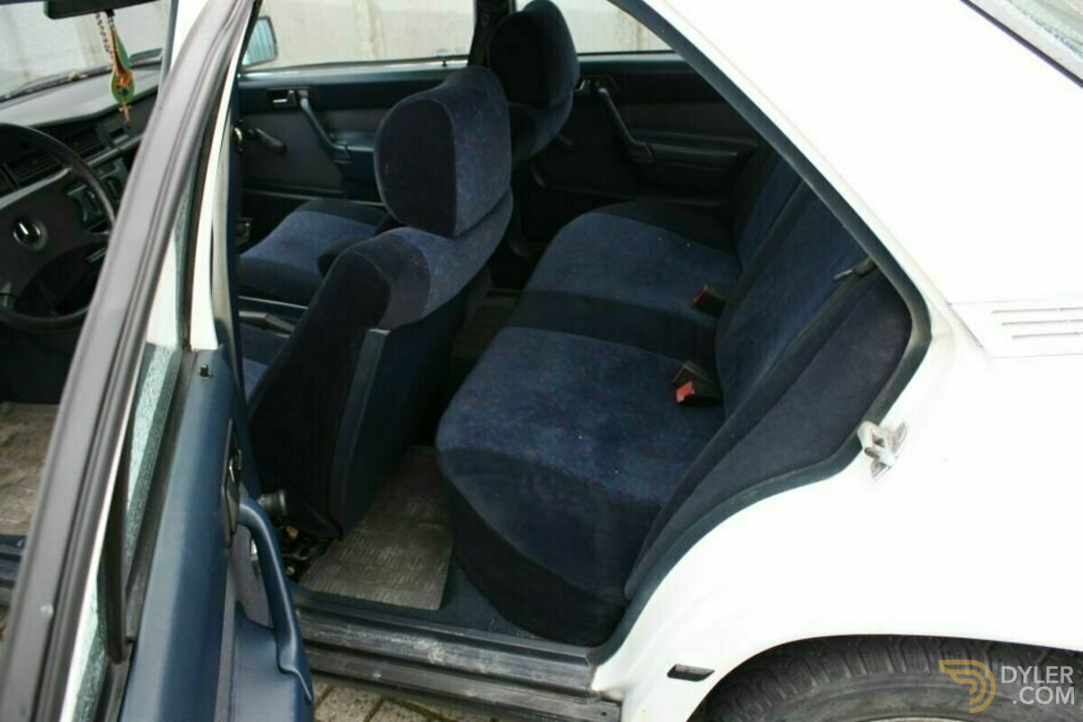 1986 Mercedes-Benz 190 2.0 E, foto 4