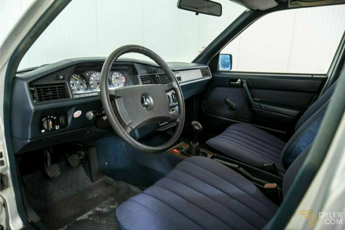 1986 Mercedes-Benz 190 2.0 E, foto 10