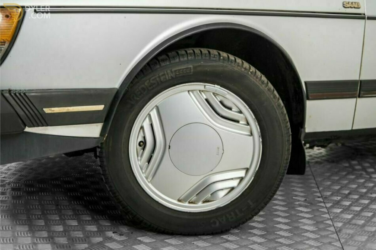 1984 Saab 900 Coupe 2.0i, foto 4