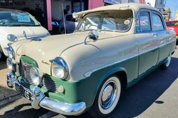 Ford Zodiac 1955 Gris