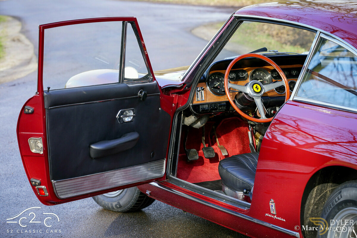 1966 Ferrari 330 GT 2+2, foto 4