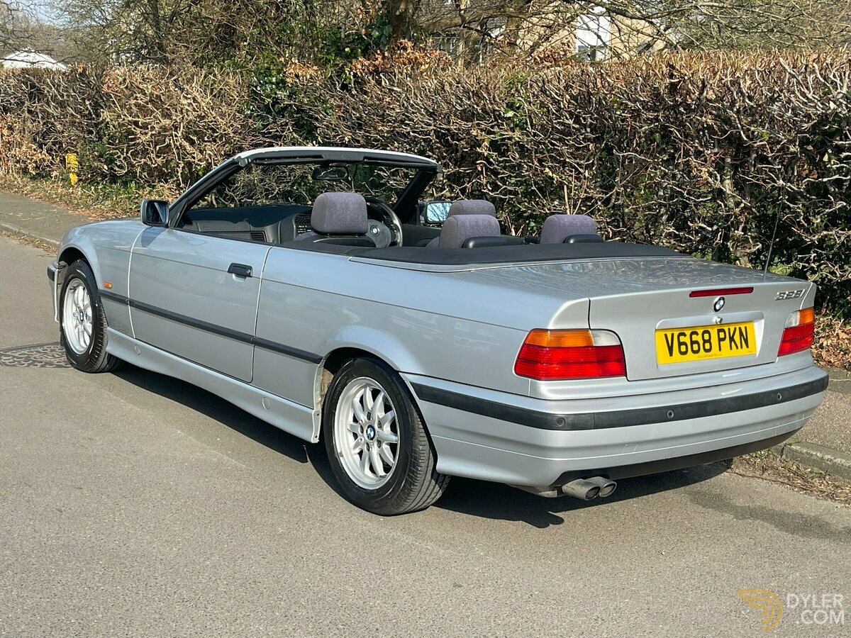 1999 BMW 328i CONVERTIBLE 2-Door, foto 4