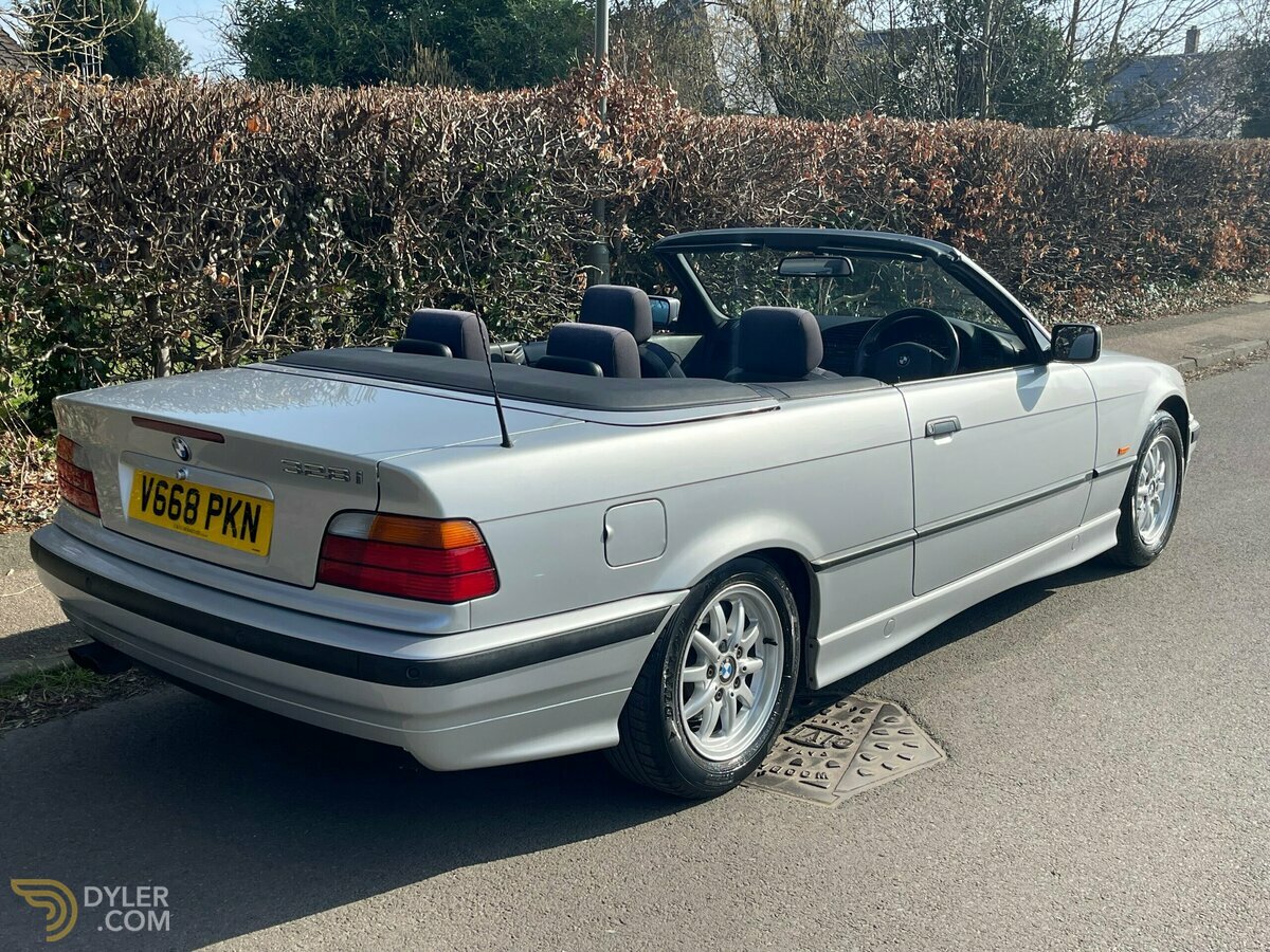 1999 BMW 328i CONVERTIBLE 2-Door, foto 6