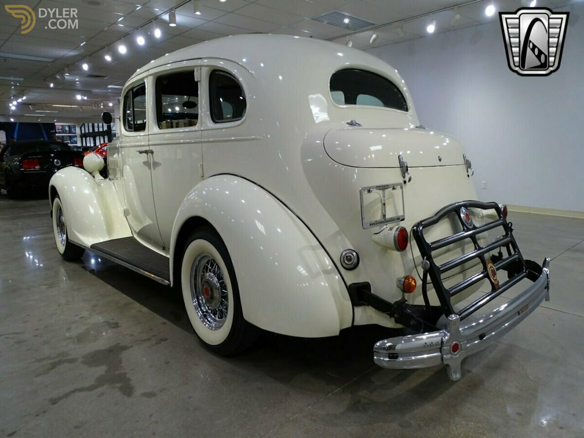 1936 Packard Custom Eight, foto 5