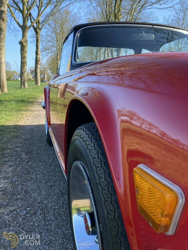 1975 Triumph TR6, foto 4