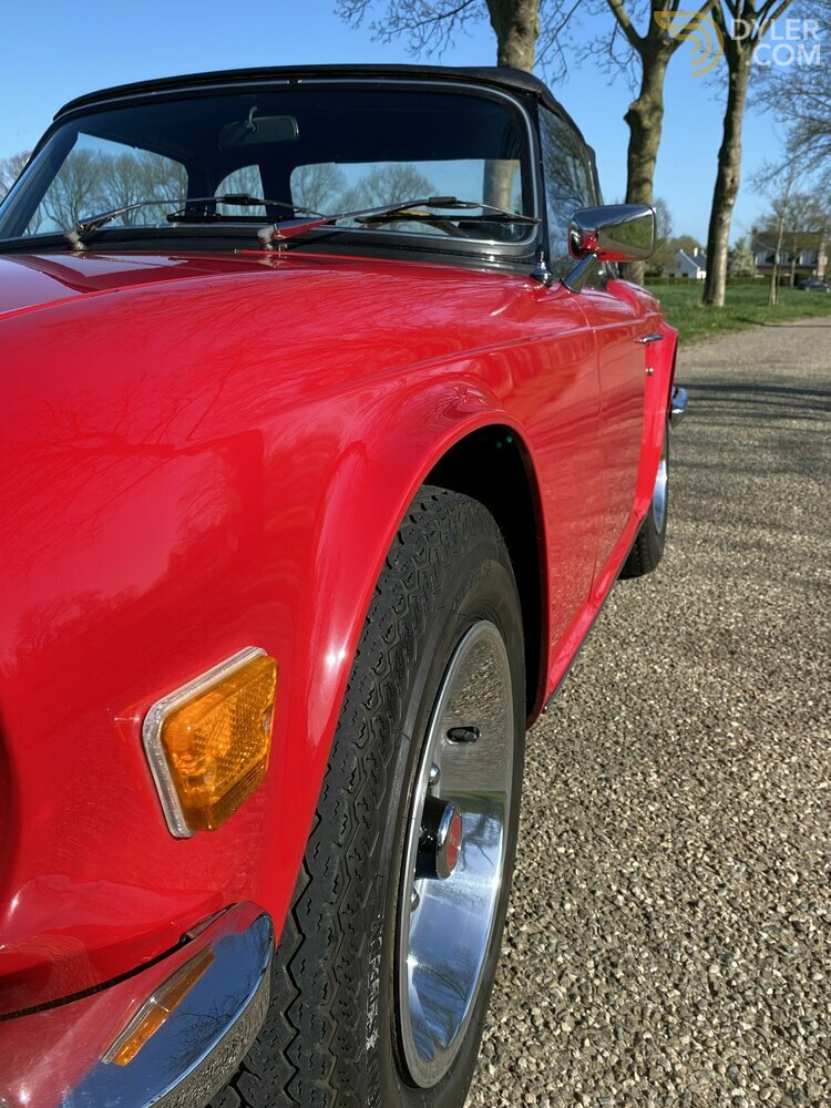1975 Triumph TR6, foto 5