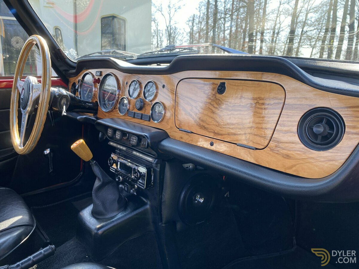 1975 Triumph TR6, foto 12
