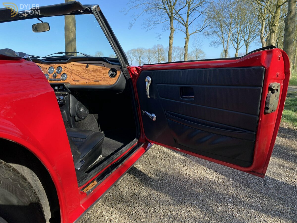 1975 Triumph TR6, foto 11