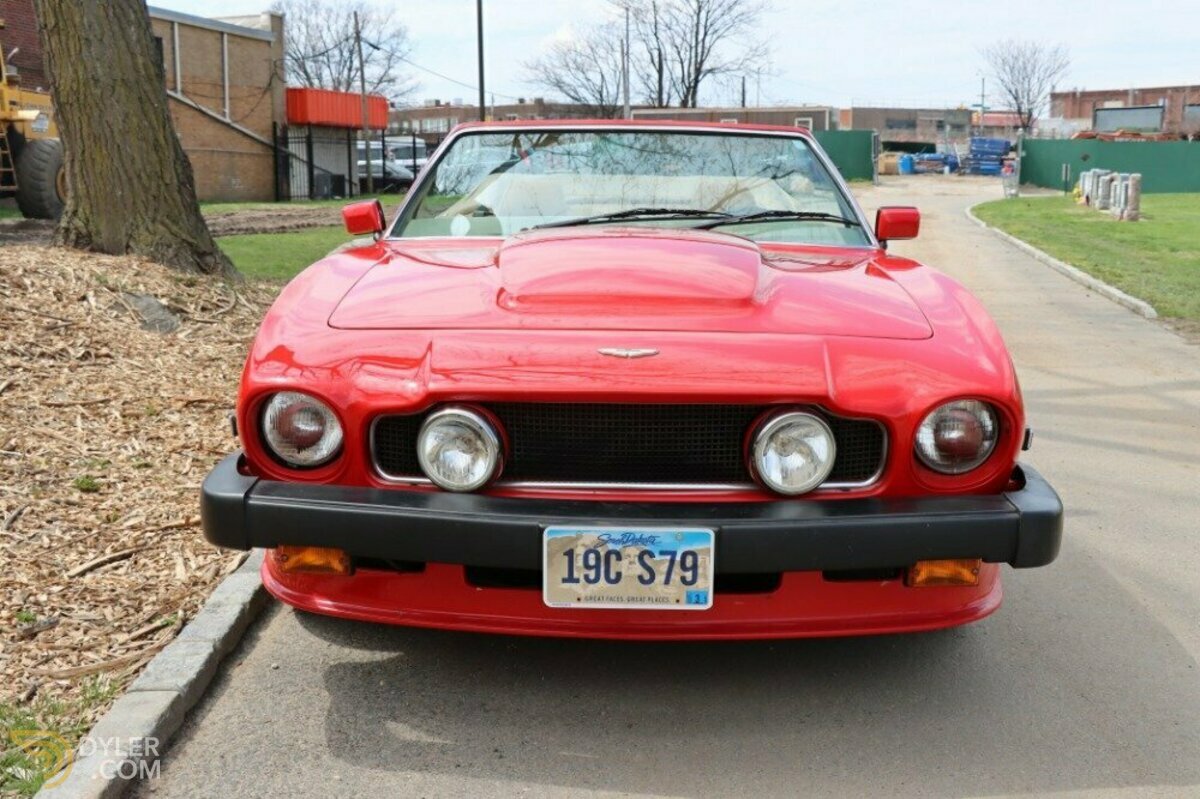 1979 Aston Martin V8 Volante, foto 2
