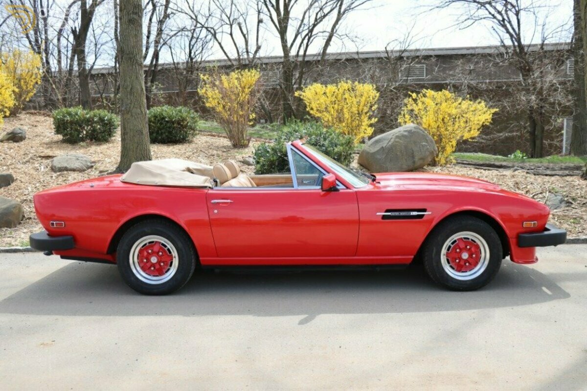 1979 Aston Martin V8 Volante, foto 3