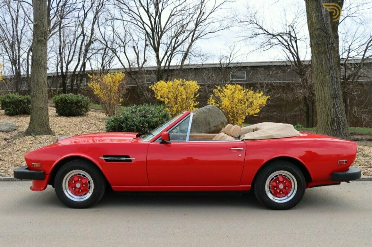 1979 Aston Martin V8 Volante, foto 4