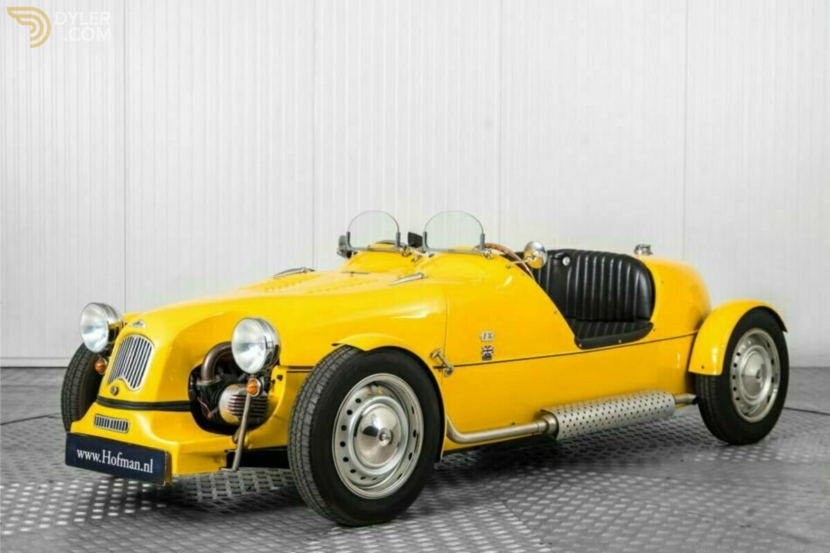 洋書 Sixty Years of the Citroen 2CV 1937-1997 Citroen 2CV - the best car of the 1940s?! - YouTube