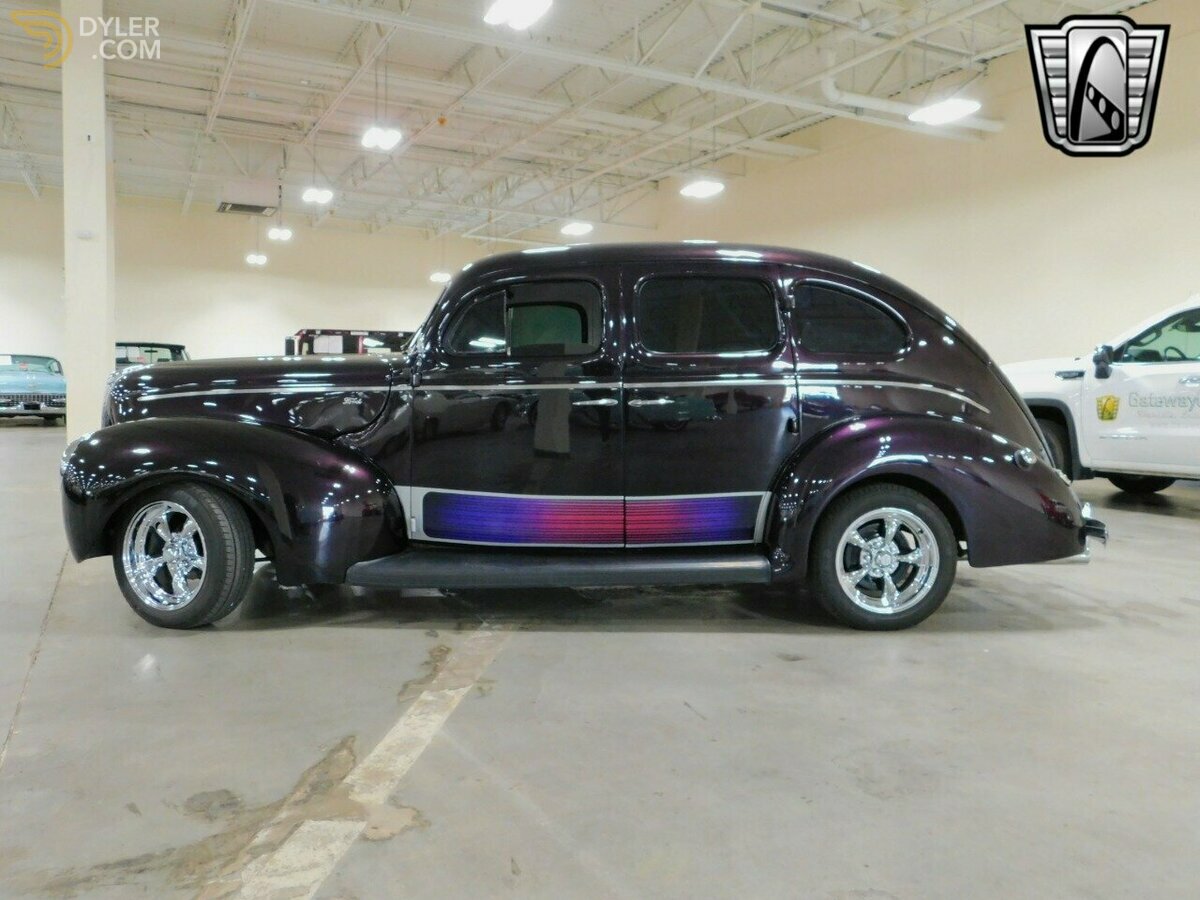 1940 Ford Deluxe, foto 2