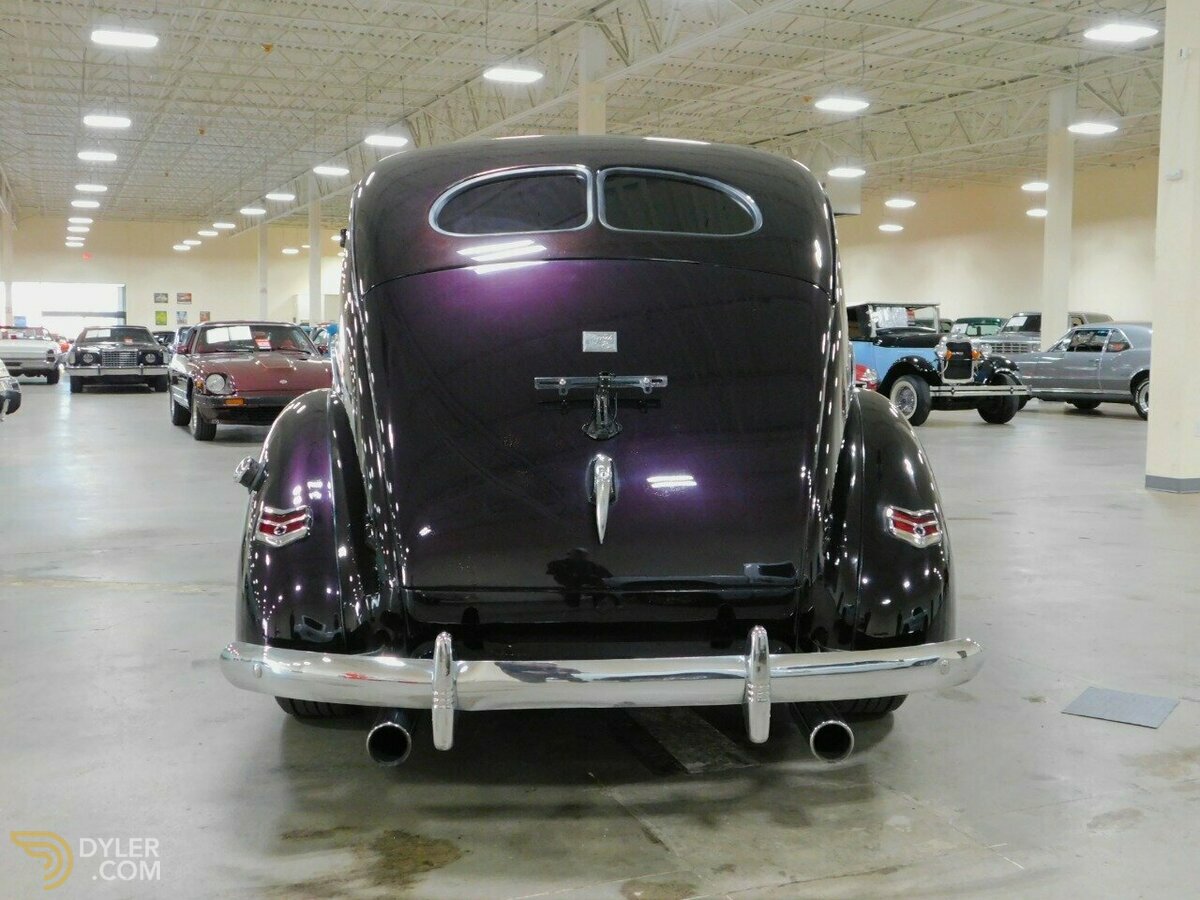 1940 Ford Deluxe, foto 3