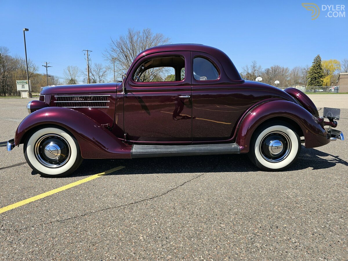 1936 Ford Model 68 5 Window Coupe, foto 2