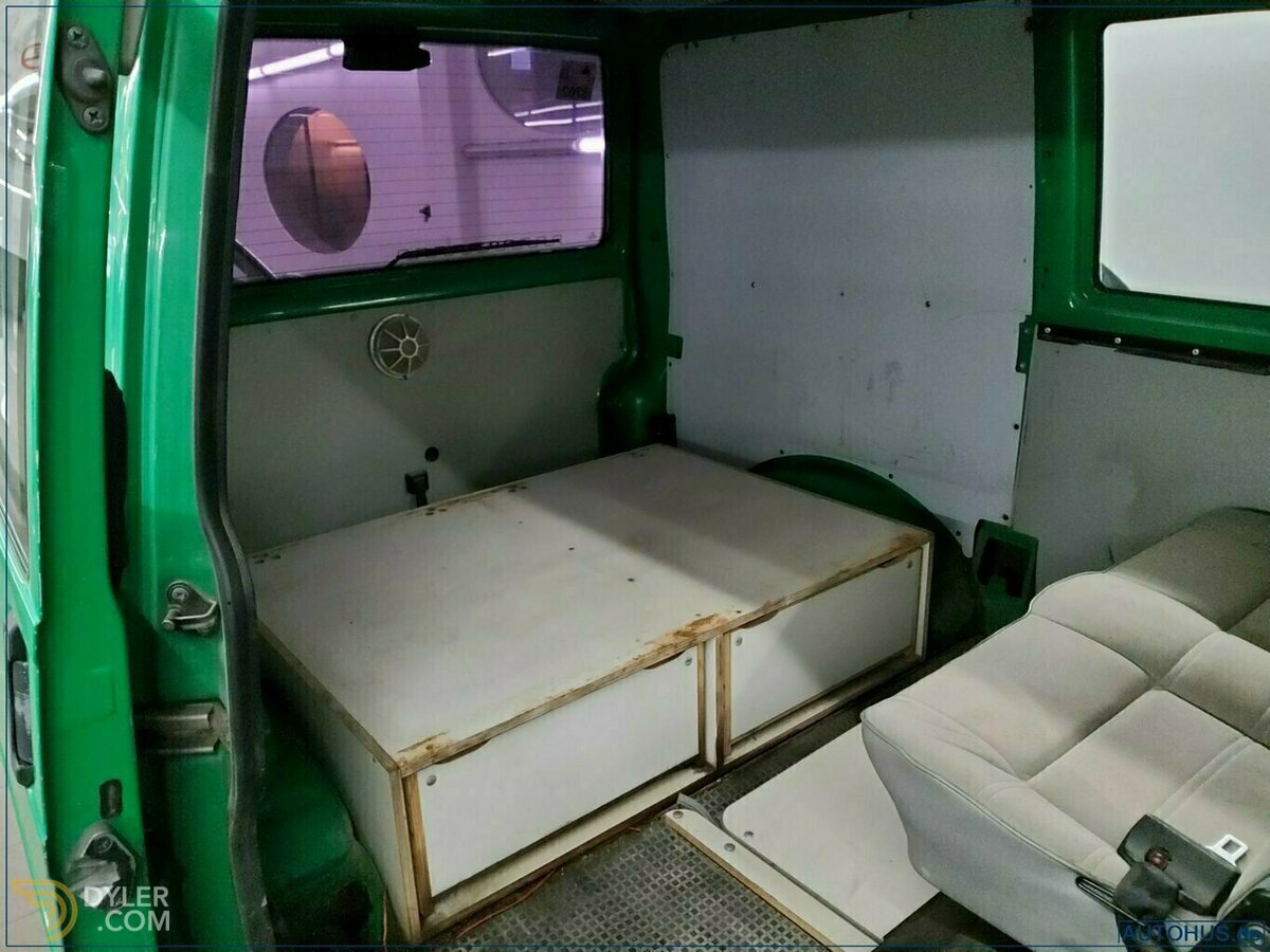 2000 Volkswagen T4 Kombi 2.5 4-Sitze Benziner StandHz Klima Ahk, foto 4
