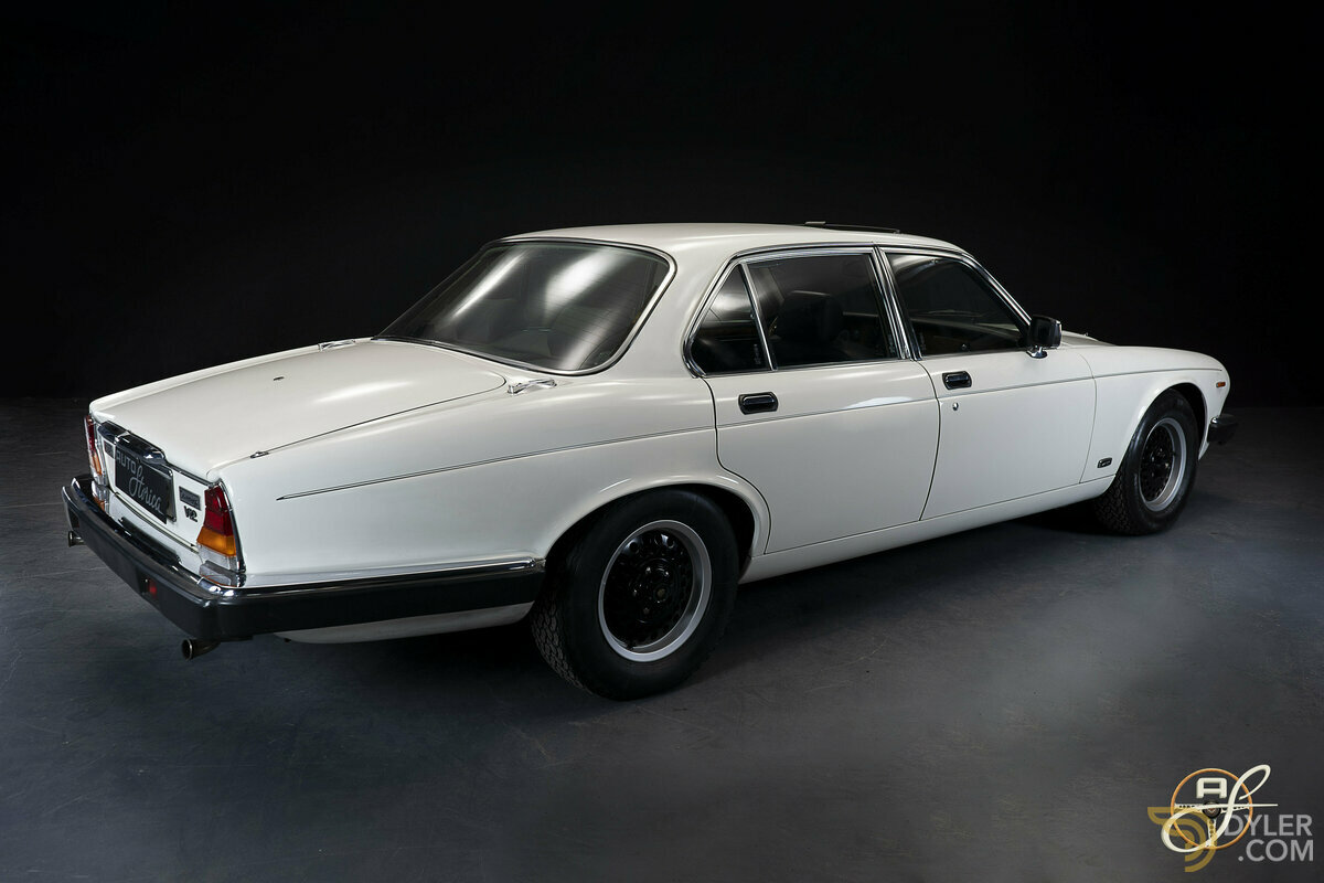 1986 Jaguar XJ12 Sovereign, foto 5