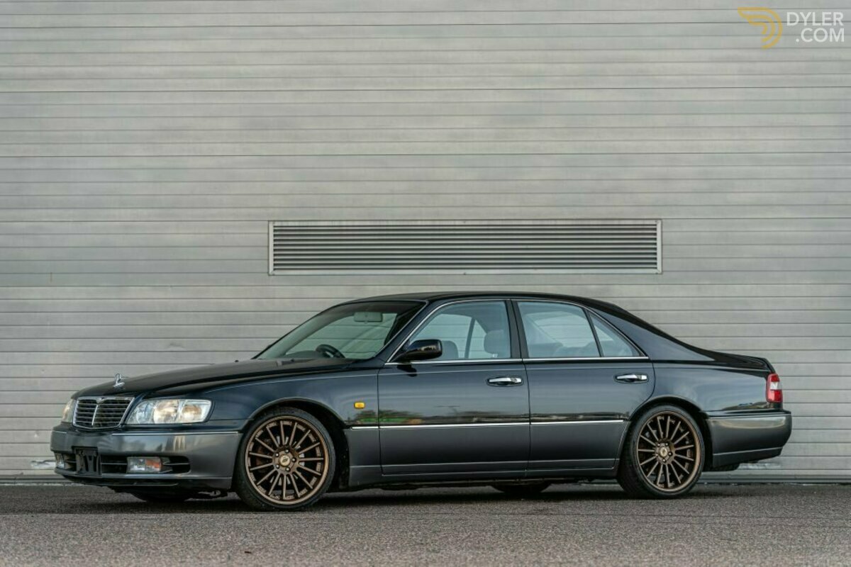 1996 Nissan Cima, foto 2