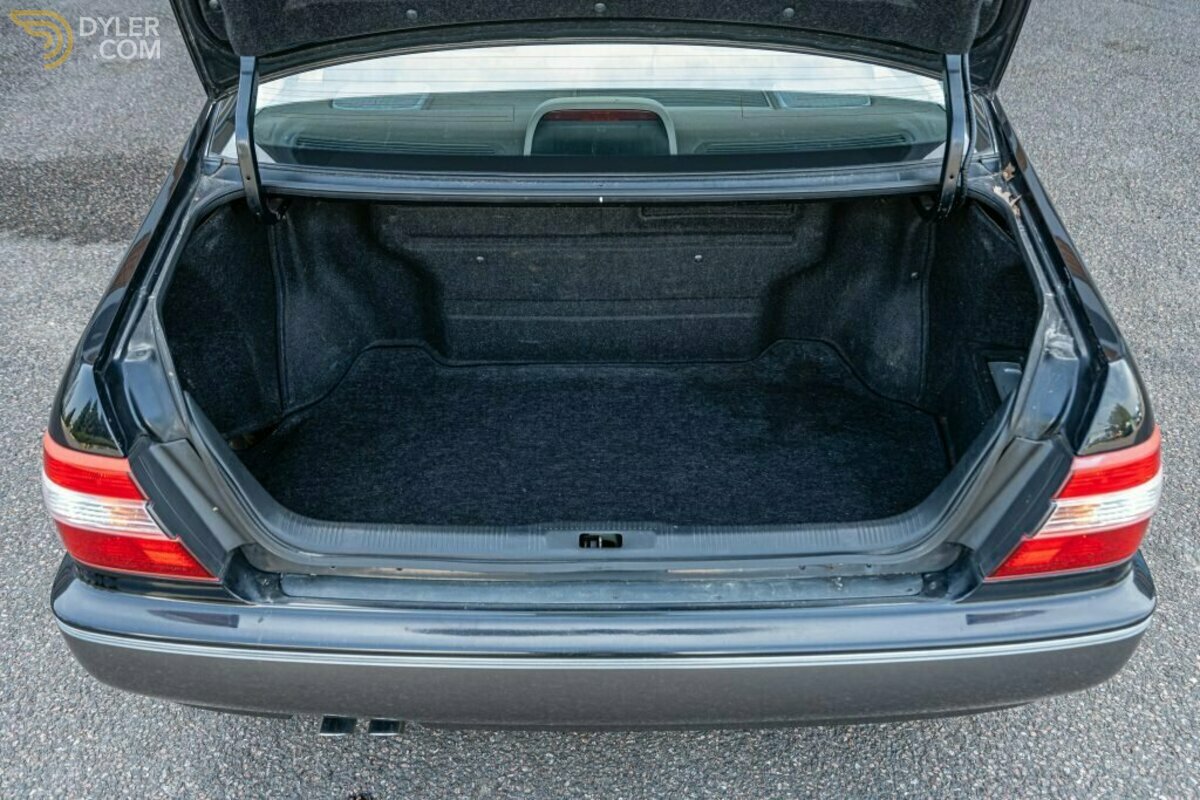 1996 Nissan Cima, foto 11