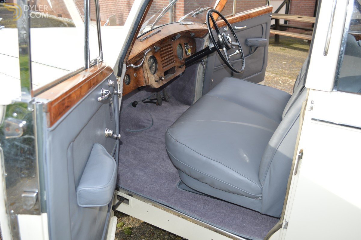 1952 Bentley MK VI James Young saloon, foto 11