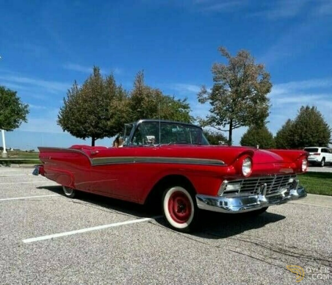 1957 Ford Fairlane 500, foto 3
