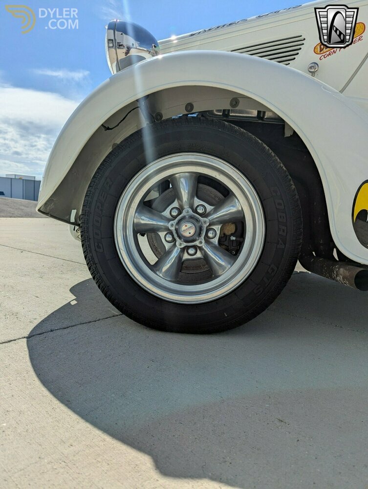 1948 Ford Anglia, foto 12