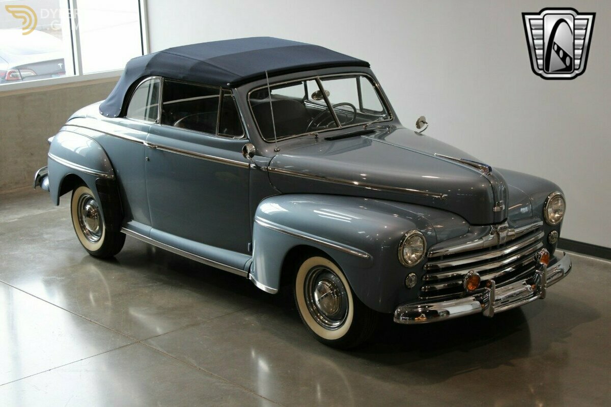 1947 Ford Super Deluxe Cabriolet Convertible, foto 12