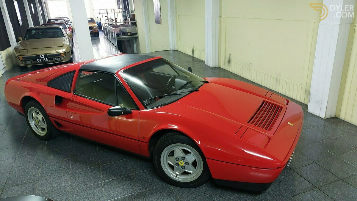 1989 Ferrari 208 GTS Turbo, foto 2