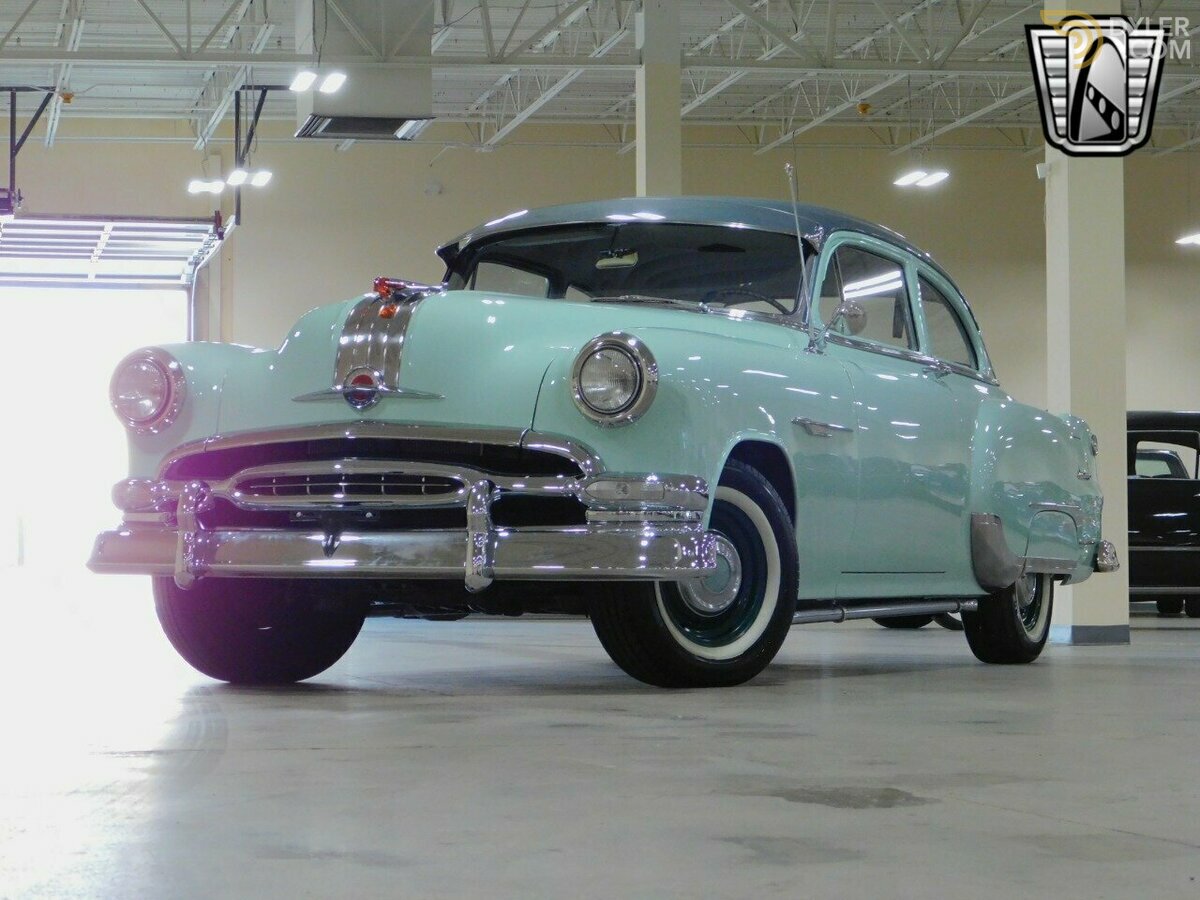 1954 Pontiac Chieftain, foto 2