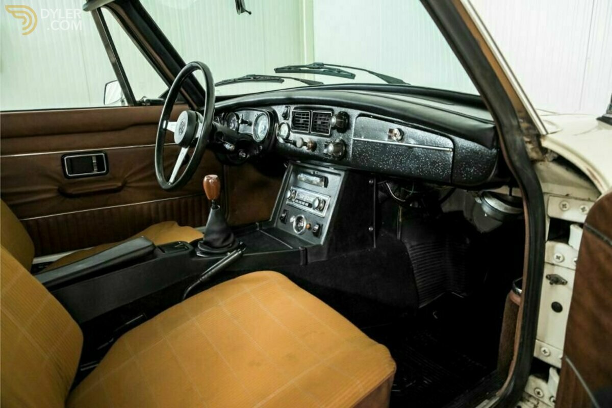 1975 MG MGB GT V8 LHD, foto 12