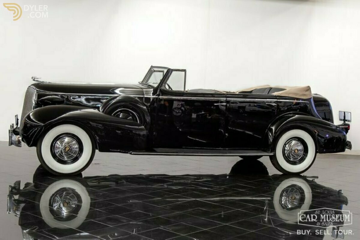 1937 Cadillac 85 Twelve Convertible, foto 3