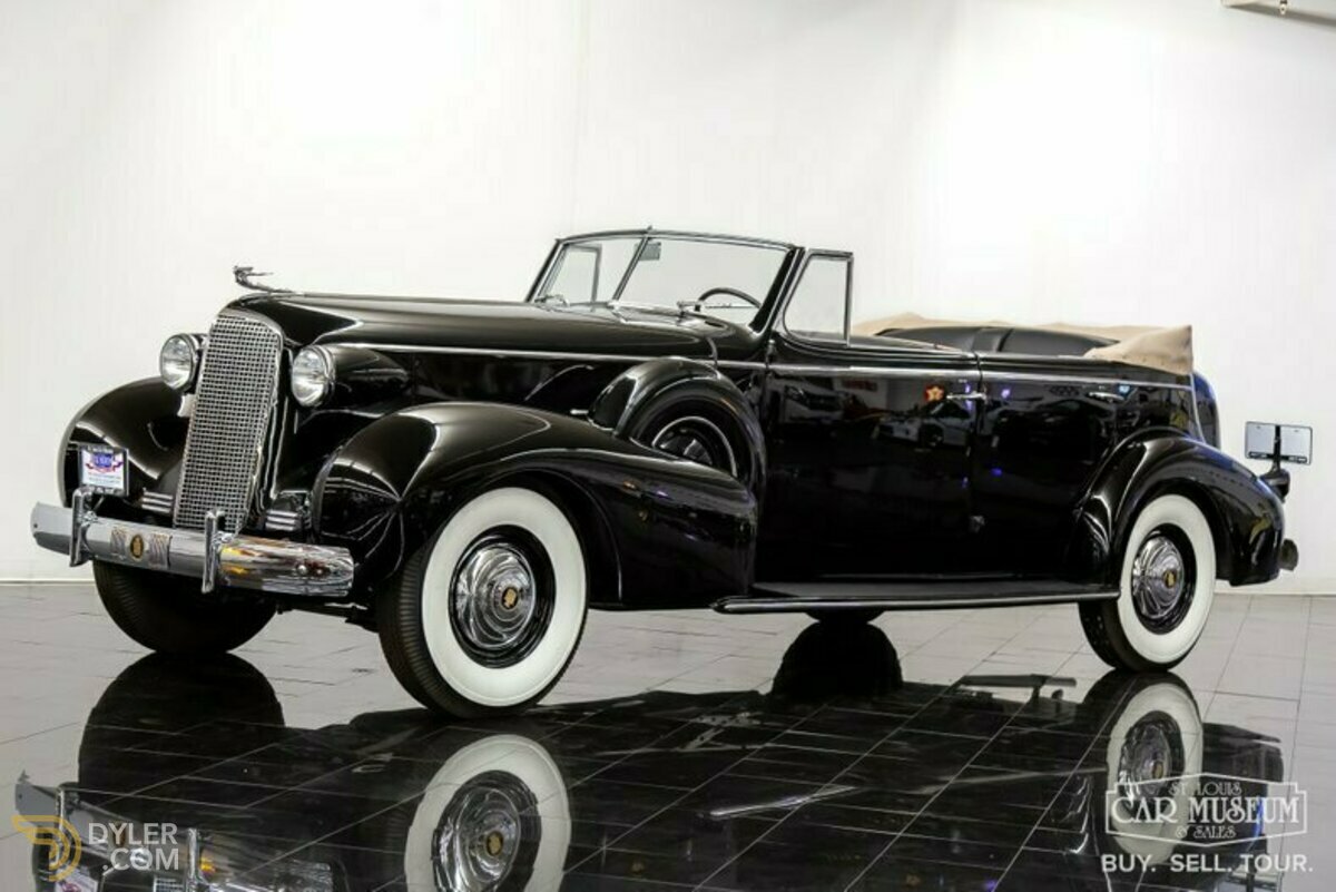 1937 Cadillac 85 Twelve Convertible, foto 1