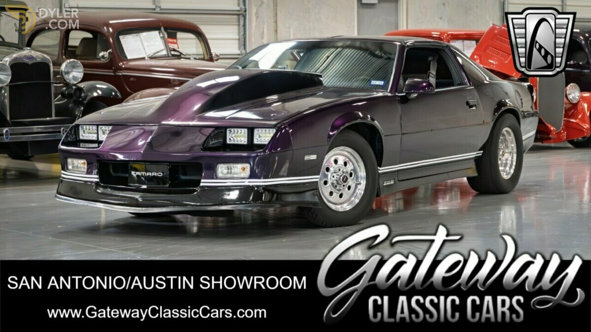 Classic 1985 Chevrolet Camaro For Sale. Price 30 000 USD - Dyler