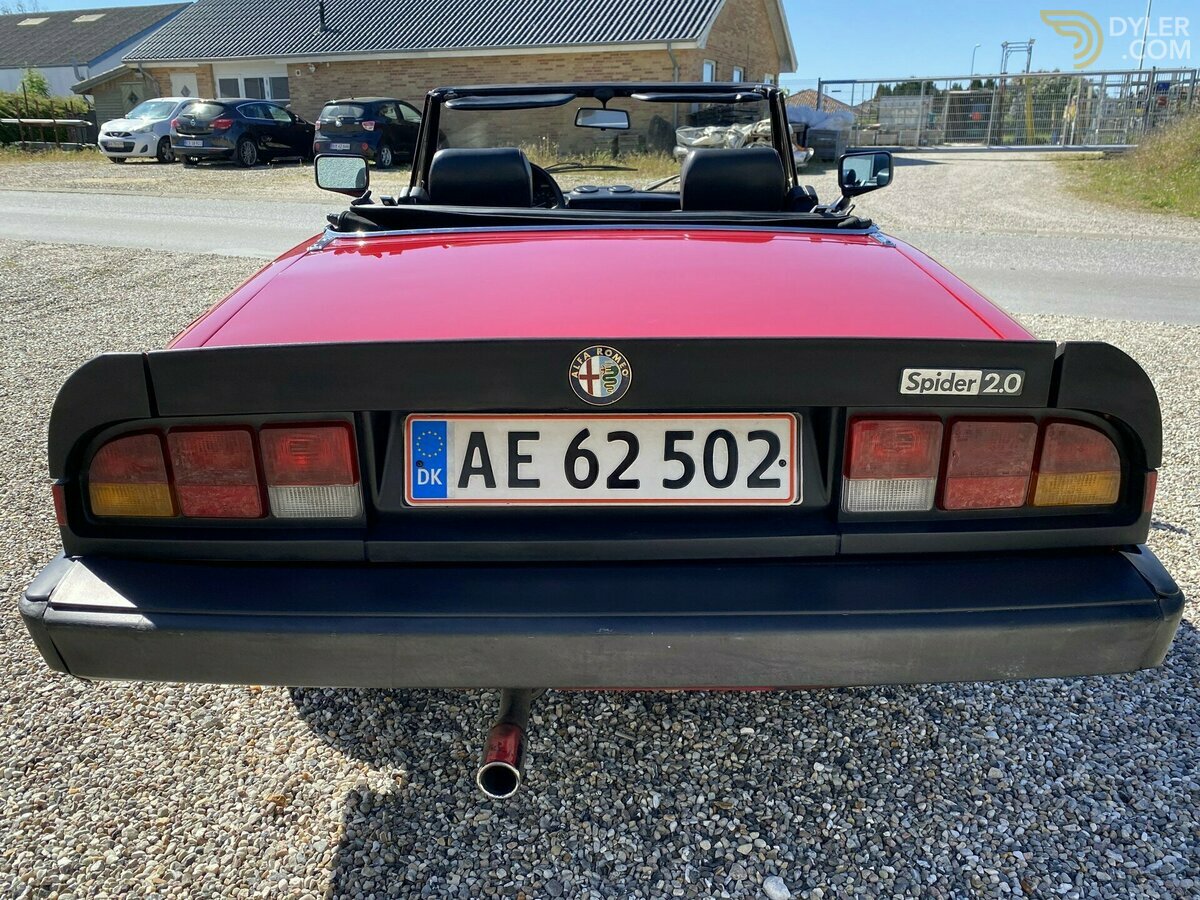 1986 Alfa Romeo Spider, foto 4