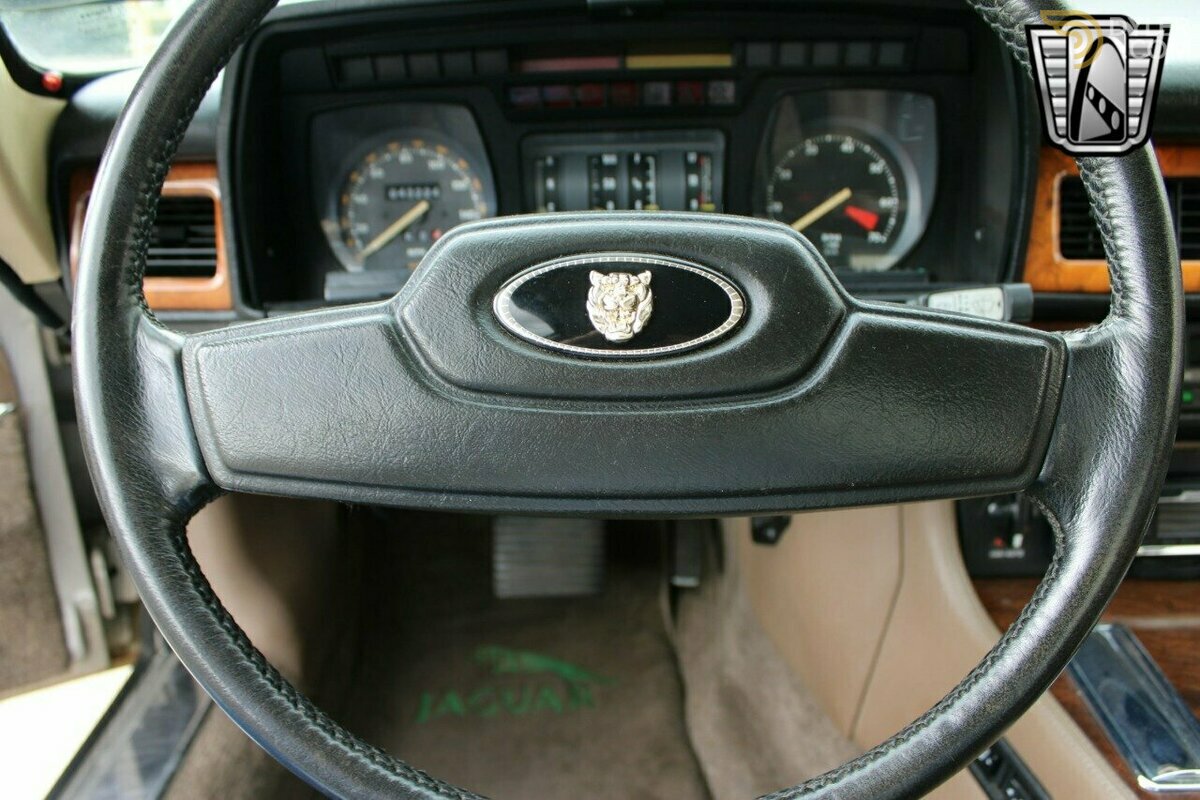 1988 Jaguar XJ, foto 9