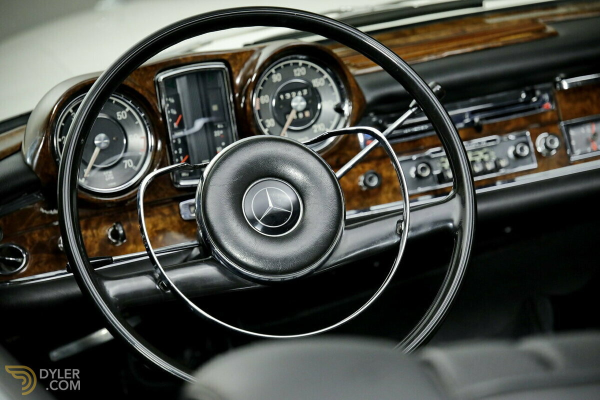 1963 Mercedes-Benz 300 SE Cabriolet (W112), foto 12
