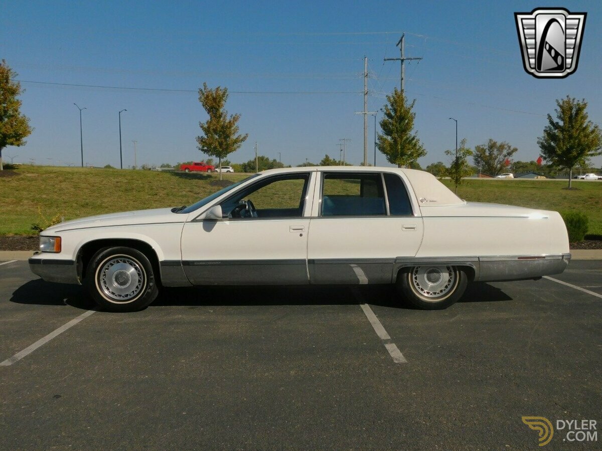 1995 Cadillac Fleetwood Brougham, foto 2