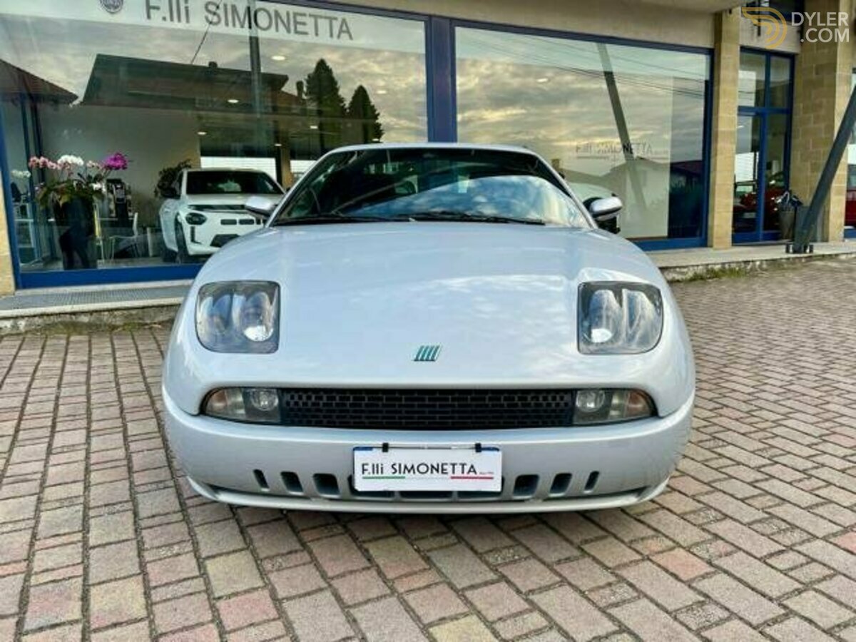 2001 Fiat Coupe Coupé 1.8 i.e. 16V, foto 2