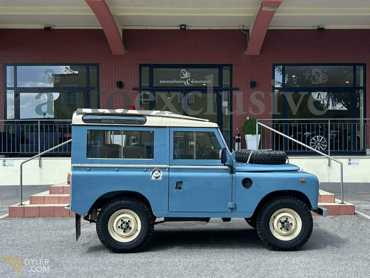 1982 Land Rover Defender 88 III SERIE (RESTAURO COMPLETO), foto 3