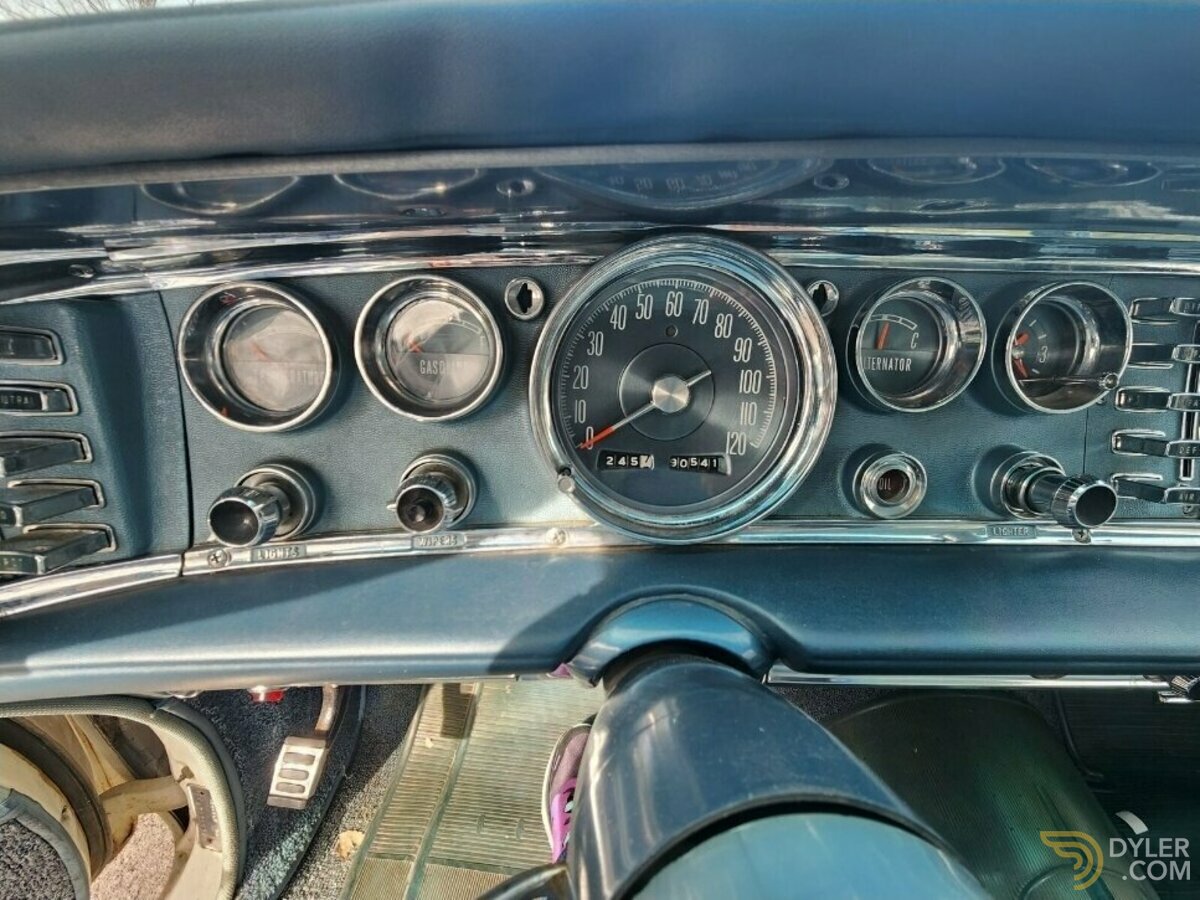 1964 Chrysler New Yorker Sedan, foto 3