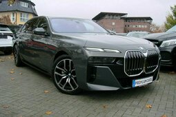 BMW 740 xDrive M Sport ACC SkyLounge Standheizung Sedan/Berlina 2024