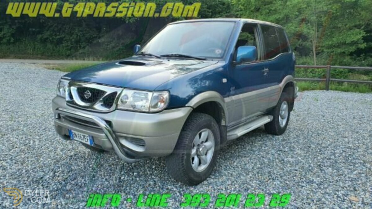 2000 Nissan Terrano II 2.7 Tdi 3 porte Luxury, foto 4
