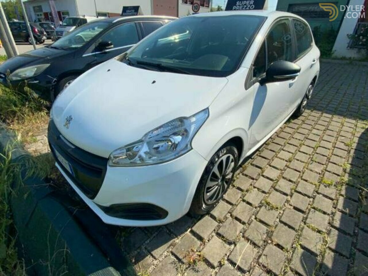 2016 Peugeot 208 1.4 8V HDi 68CV 5p. Access For Sale. Price 7 900
