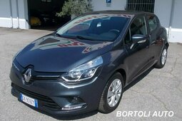 Renault Clio TCe 75cv 59.000 KM  BUSINESS IDONEA NEOPATENTATI Berlina 2019 Grigio