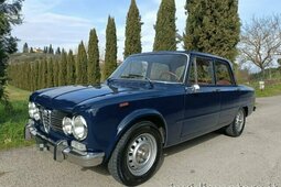 Alfa Romeo Giulia Super 1.3 ASI TARGA ORO 115.09 Fliesheck 1973 Blau