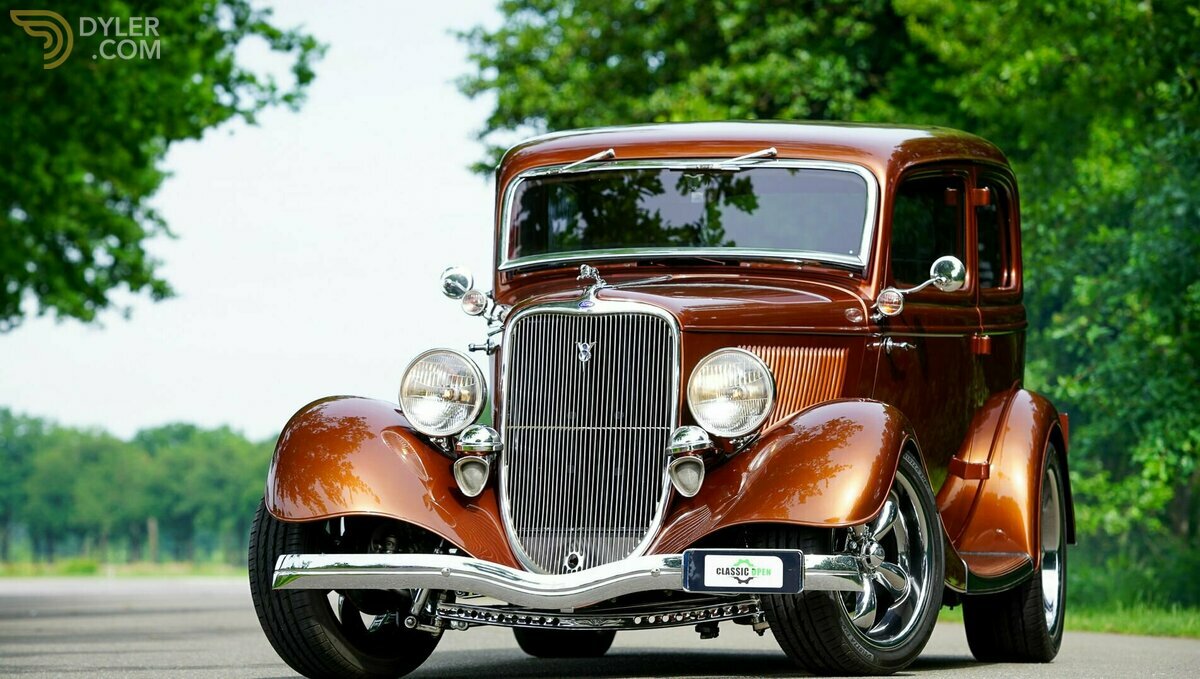 1933 Ford V8 Tudor Restomod, foto 11