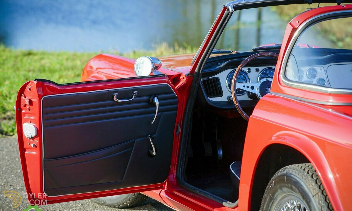 1962 Triumph TR4 Surrey Top, foto 2
