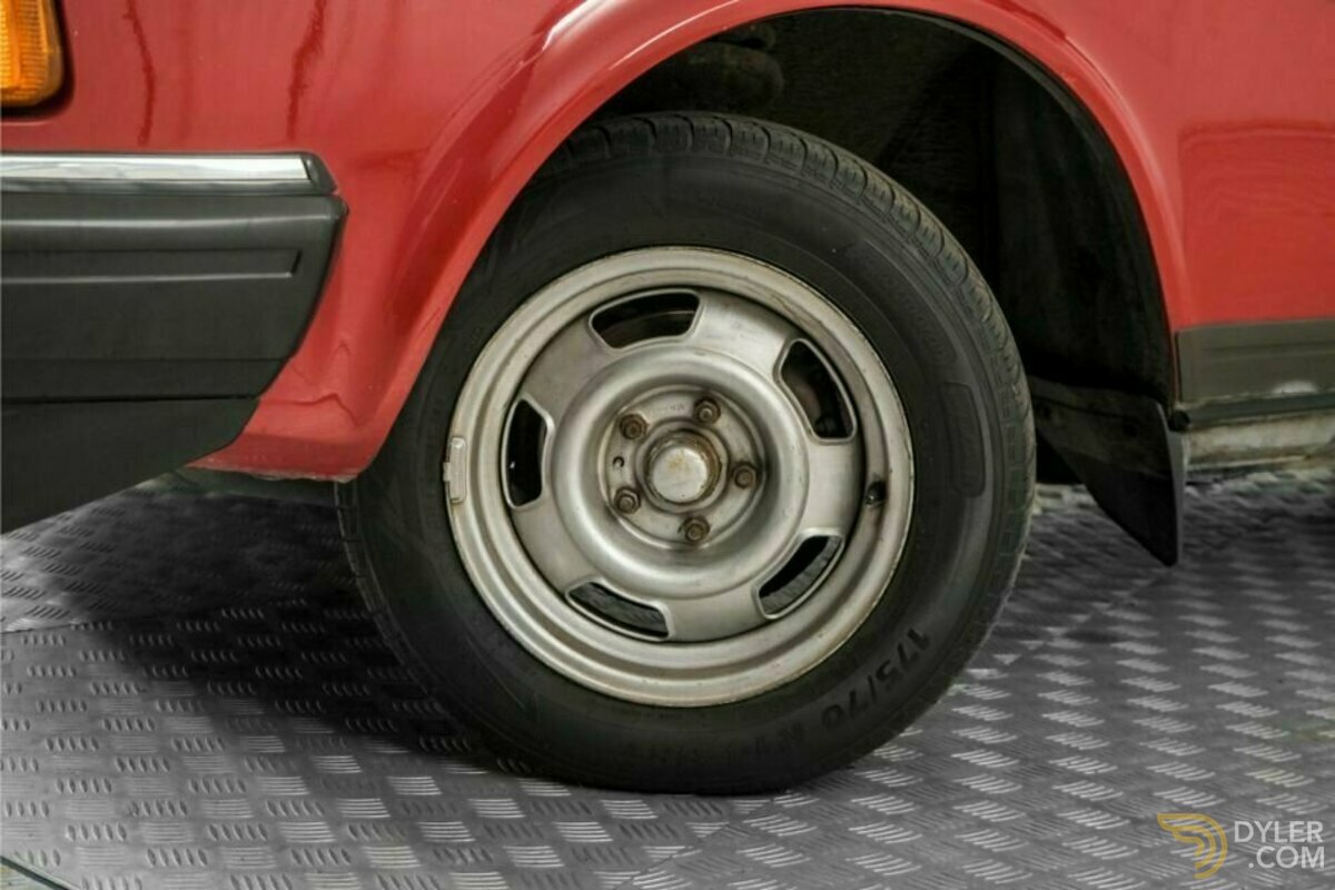 1987 Volvo 240 B23 injectie, foto 4